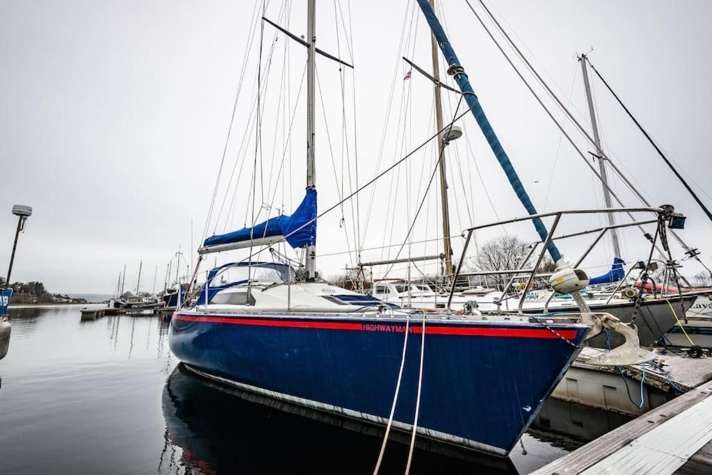 Yacht Highwayman Hotell South Kessock Eksteriør bilde